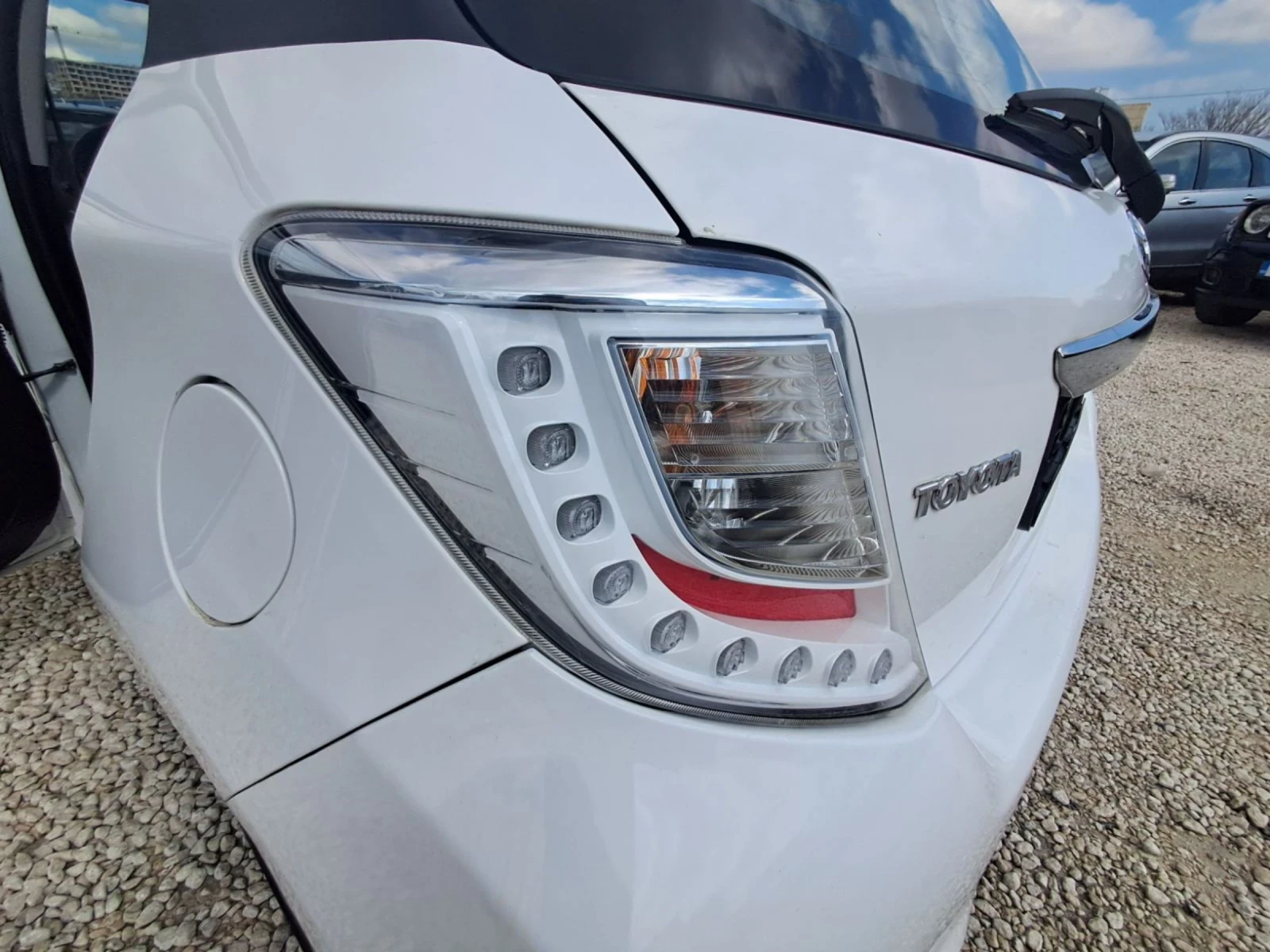 Toyota Yaris 1.0 ������ | Mobile.bg � ����������� 13