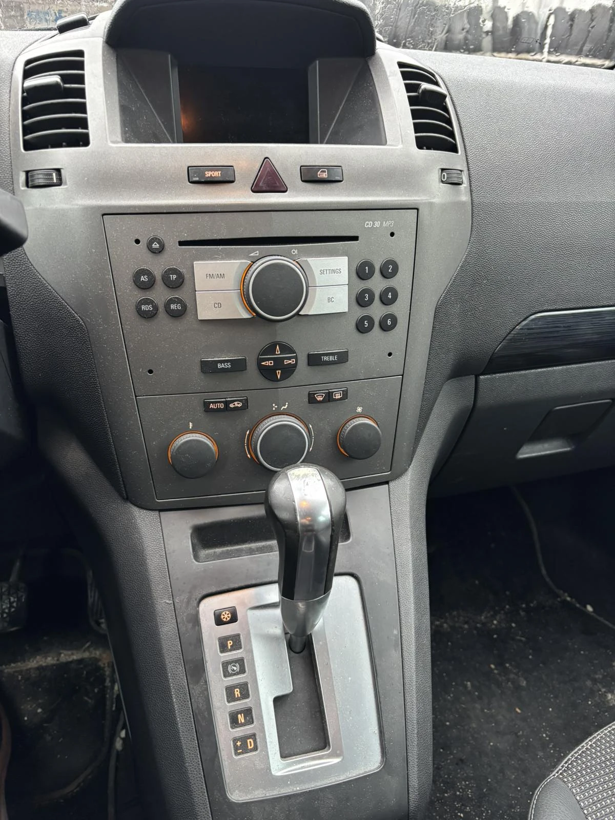 Opel Zafira B, снимка 7 - Автомобили и джипове - 54112959