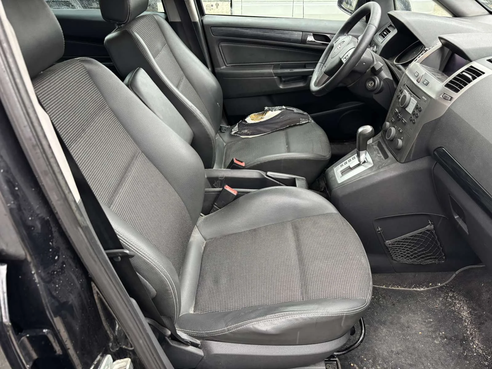 Opel Zafira B, снимка 10 - Автомобили и джипове - 54112959