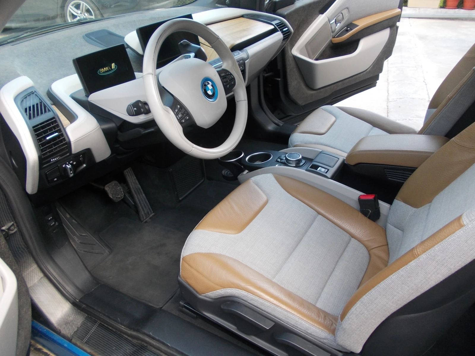 BMW i3 60ah, снимка 7 - Автомобили и джипове - 54126419