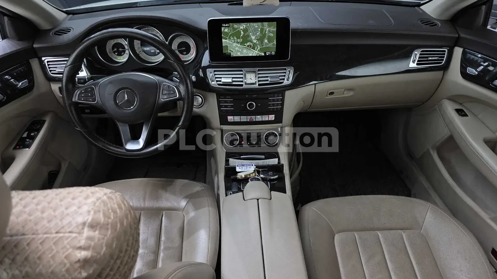 Mercedes-Benz CLS, снимка 10 - Автомобили и джипове - 54253856