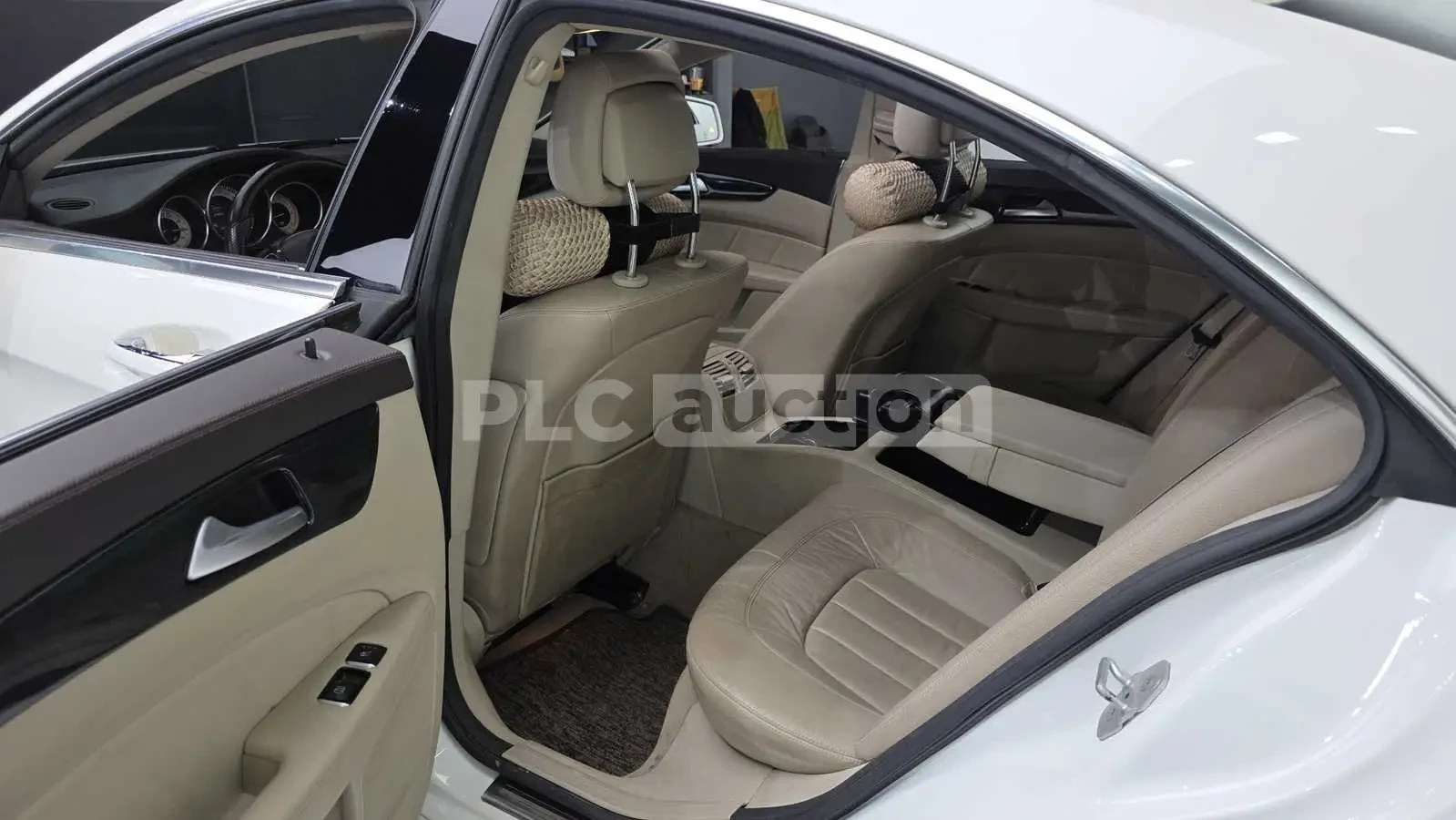 Mercedes-Benz CLS, снимка 11 - Автомобили и джипове - 54253856