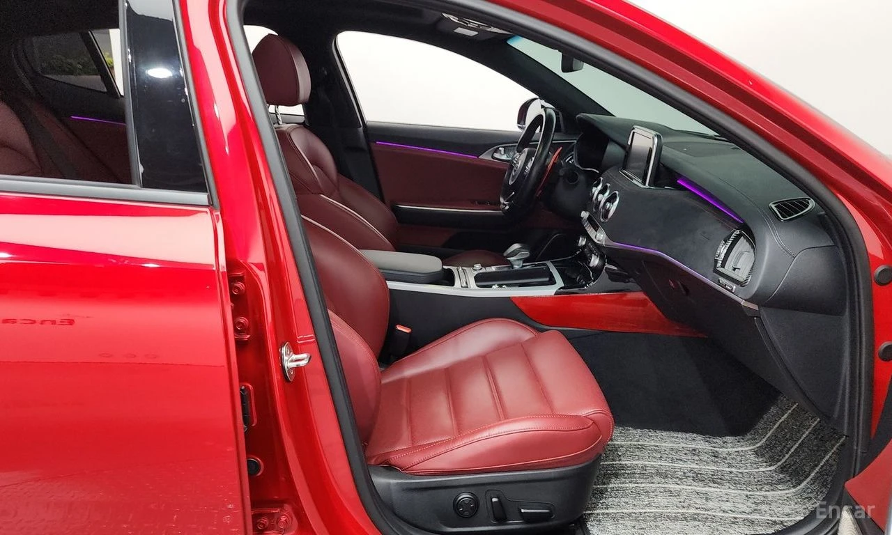 Kia Stinger * 3.3T* 2WD* GT* ПОДГРЕВ* ОБДУХВАНЕ* ШИБИДАХ* FULL, снимка 11 - Автомобили и джипове - 54285494