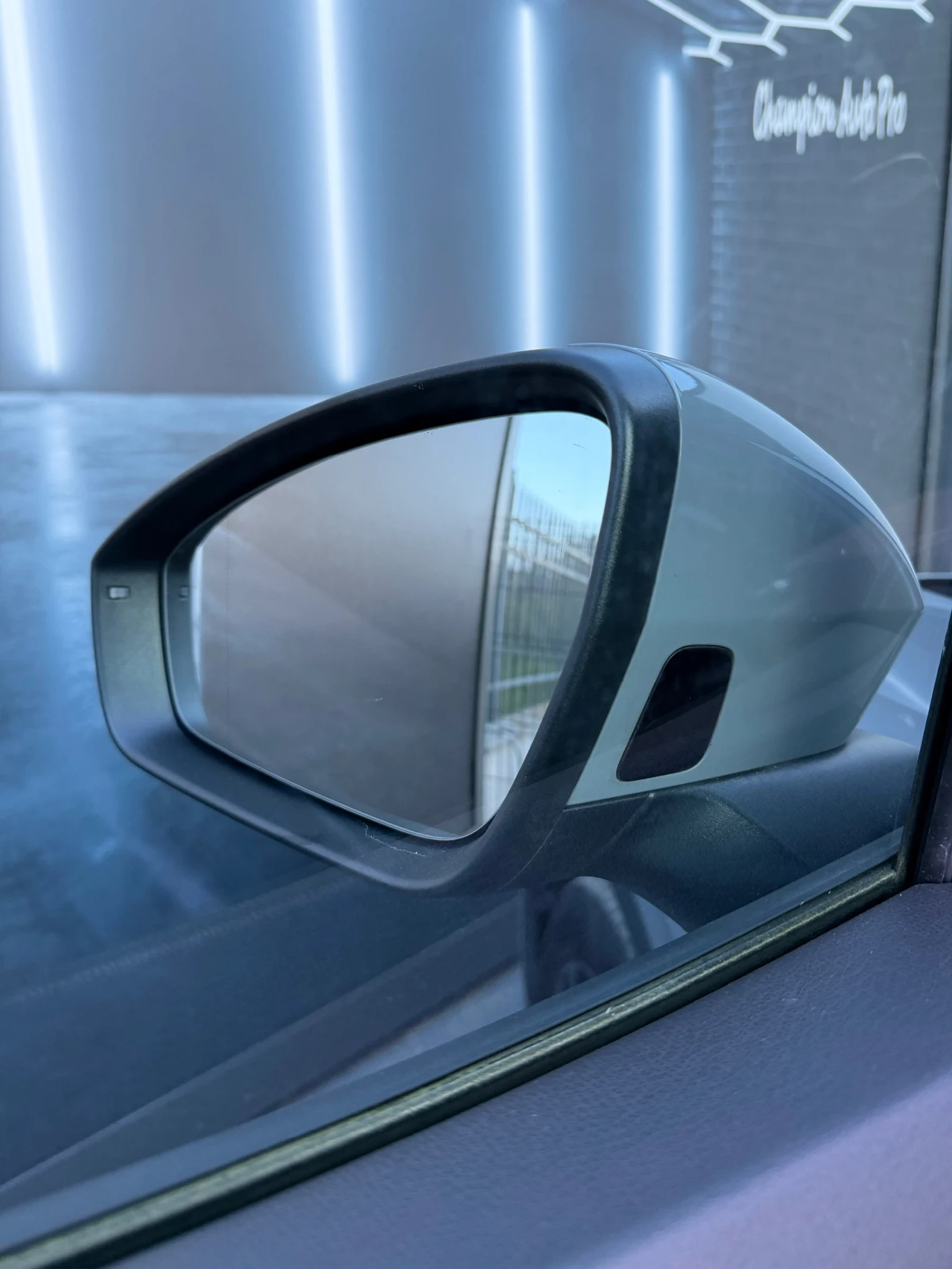 VW ID.5 Pro 82kw, снимка 8 - Автомобили и джипове - 54333444