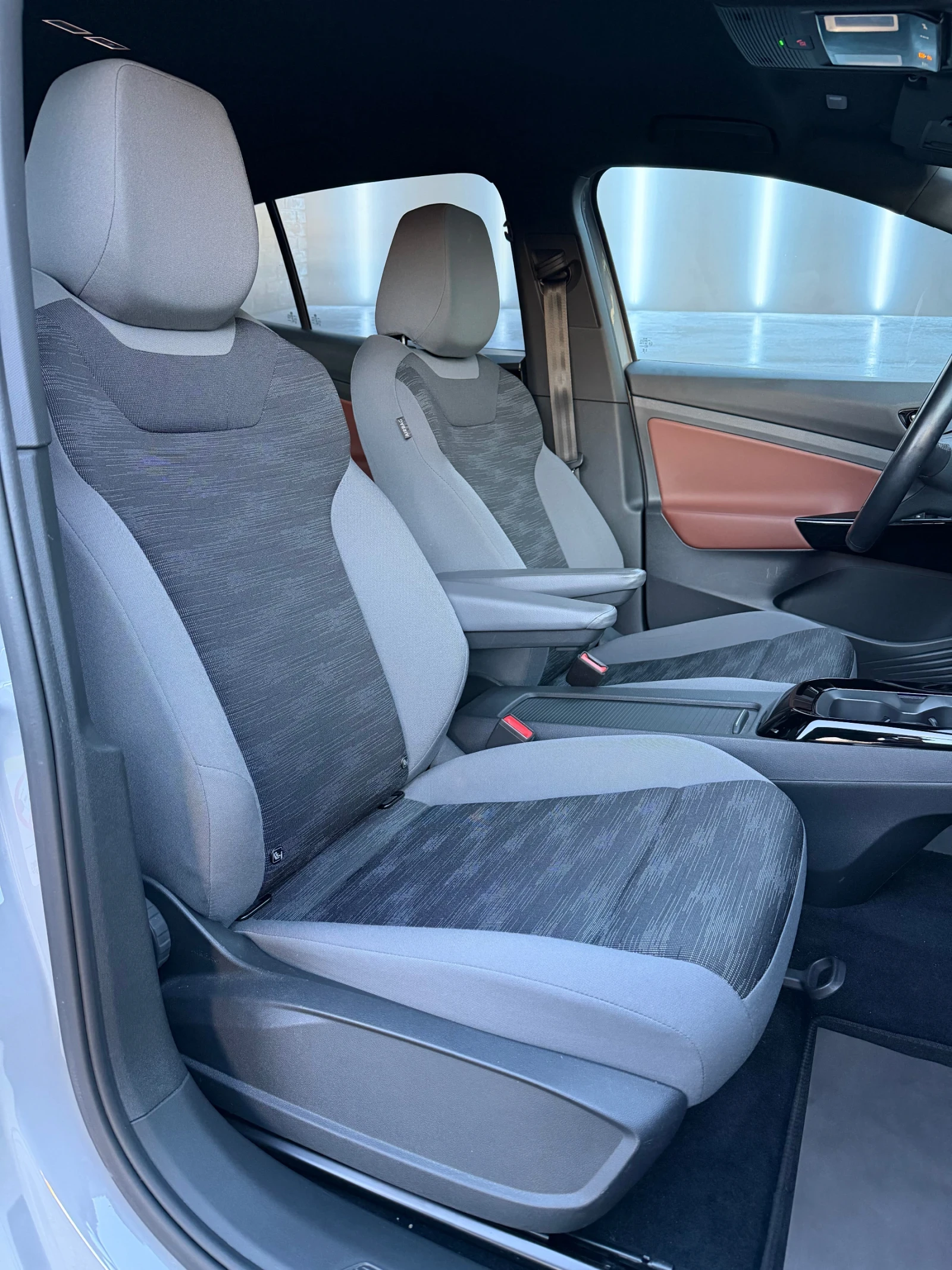 VW ID.5 Pro 82kw, снимка 16 - Автомобили и джипове - 54333444