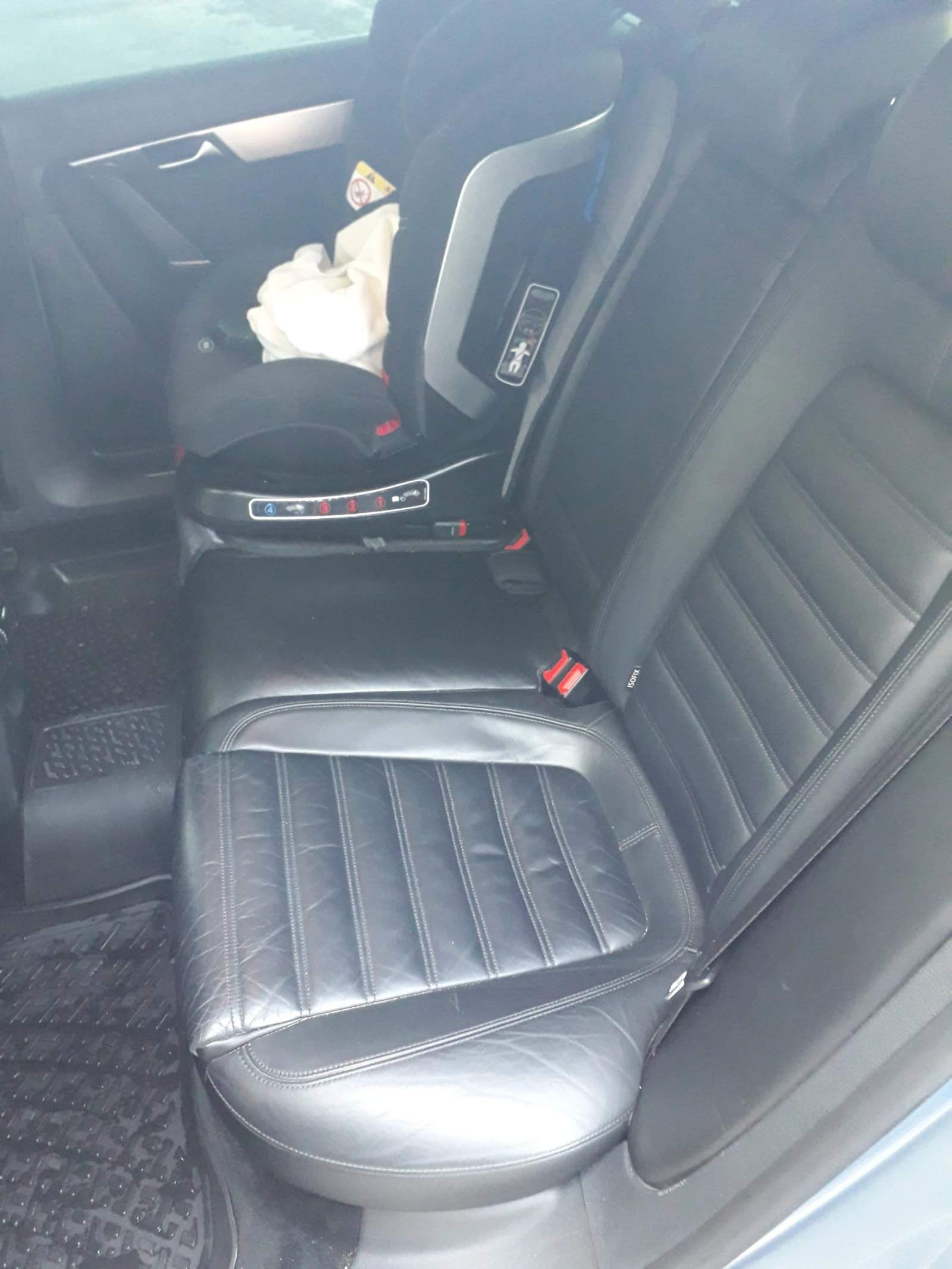 VW Passat, снимка 8 - Автомобили и джипове - 54362759