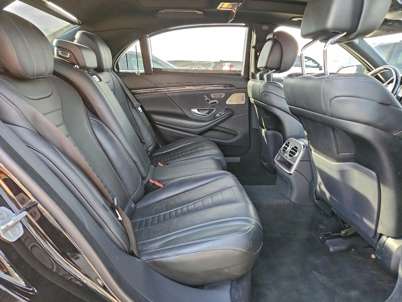 Mercedes-Benz S 550 4MATIC* Burmester* подгрев* обдухване* панорама* , снимка 8 - Автомобили и джипове - 54768017