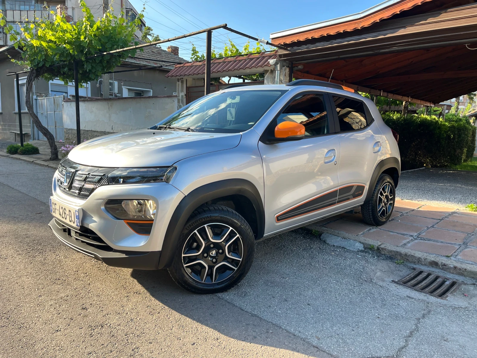 Dacia Spring Comfort + , снимка 2 - Автомобили и джипове - 54811472