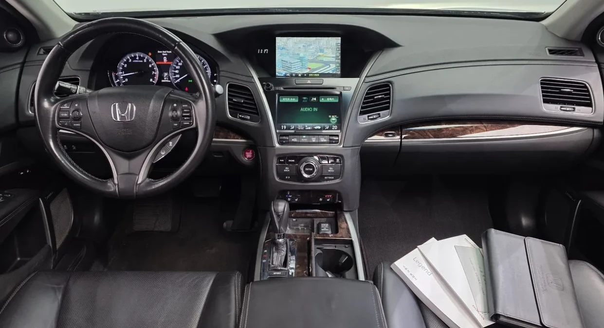 Honda Legend 3.5 Бензин, снимка 3 - Автомобили и джипове - 55008718