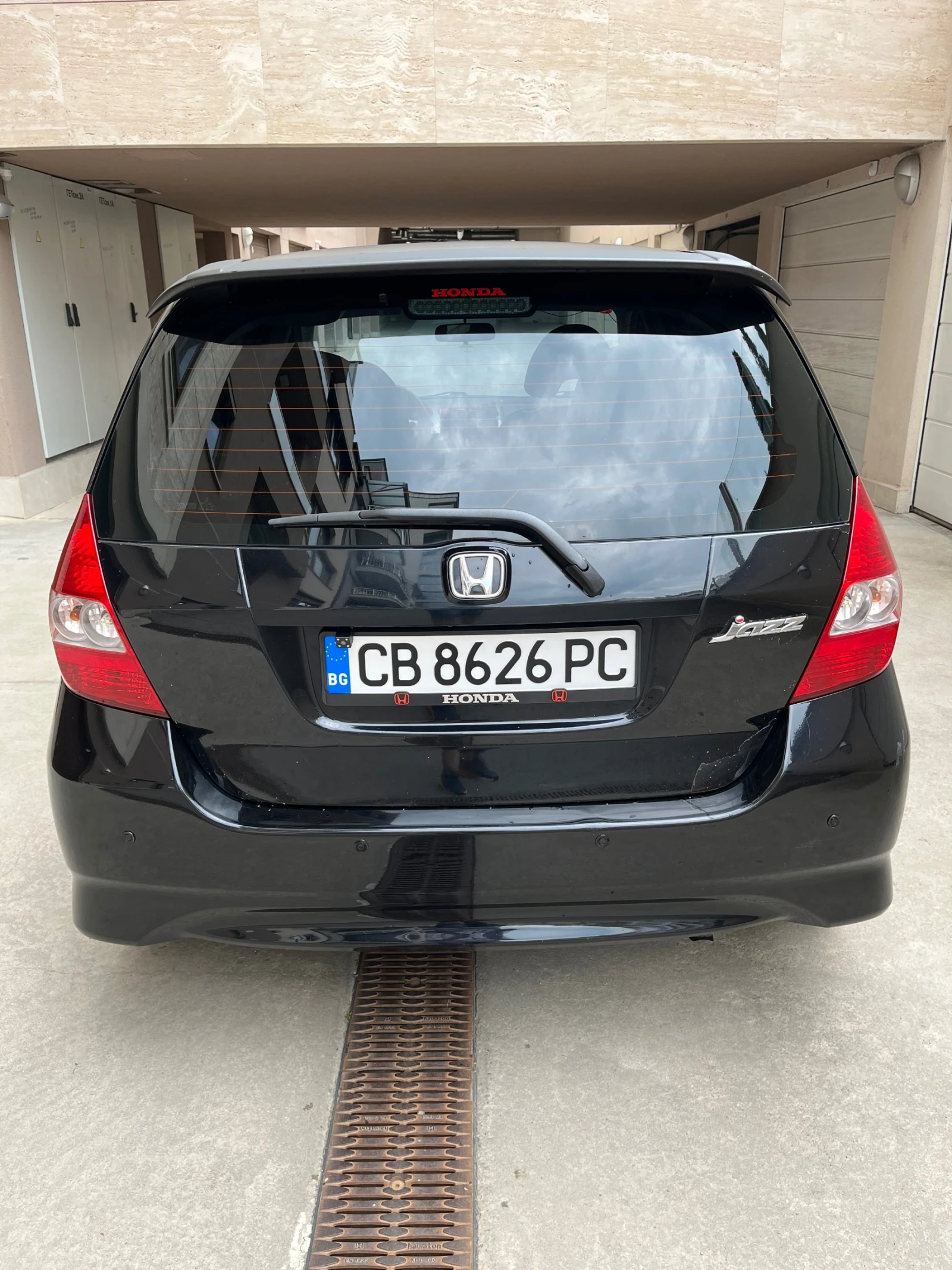 Honda Jazz, снимка 2 - Автомобили и джипове - 55303631