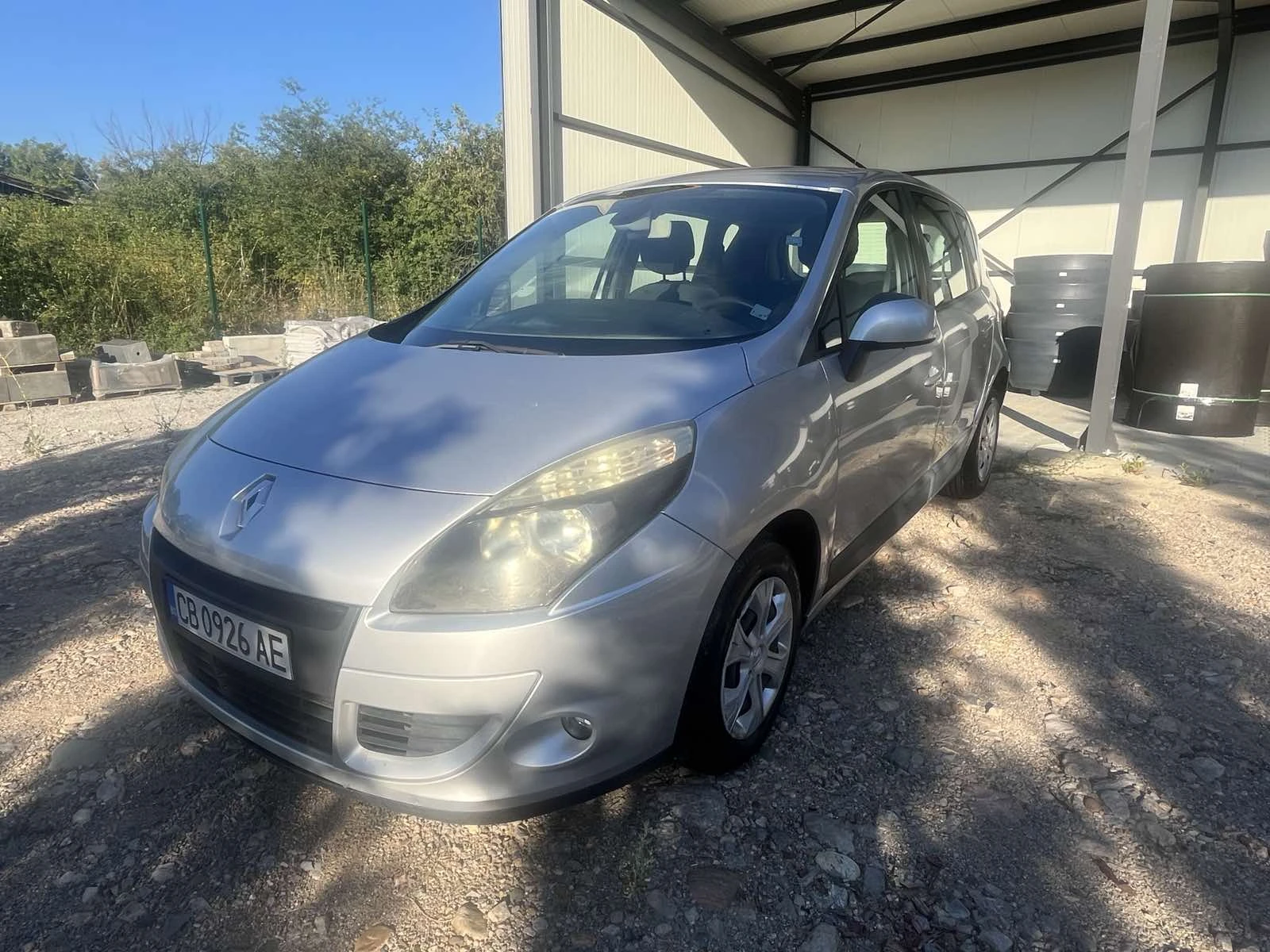 Renault Scenic, снимка 2 - Автомобили и джипове - 55486601