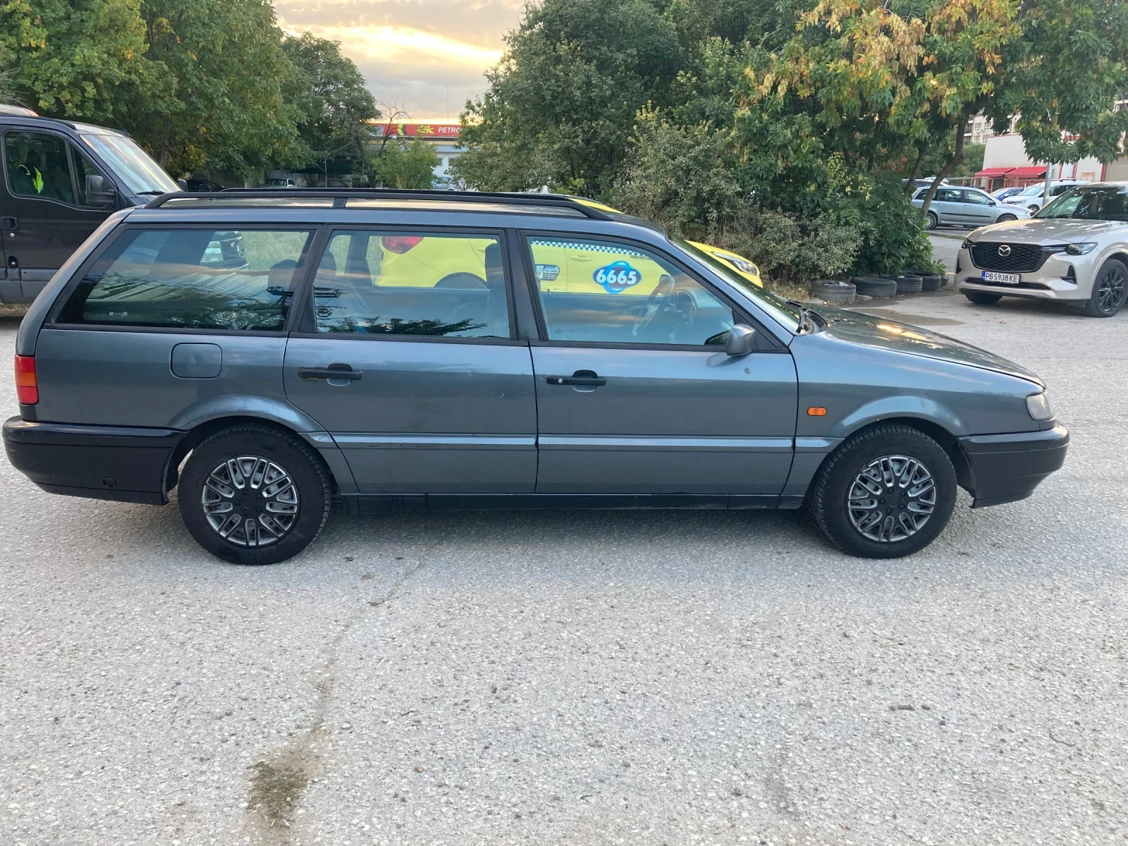 VW Passat, снимка 3 - Автомобили и джипове - 56247236