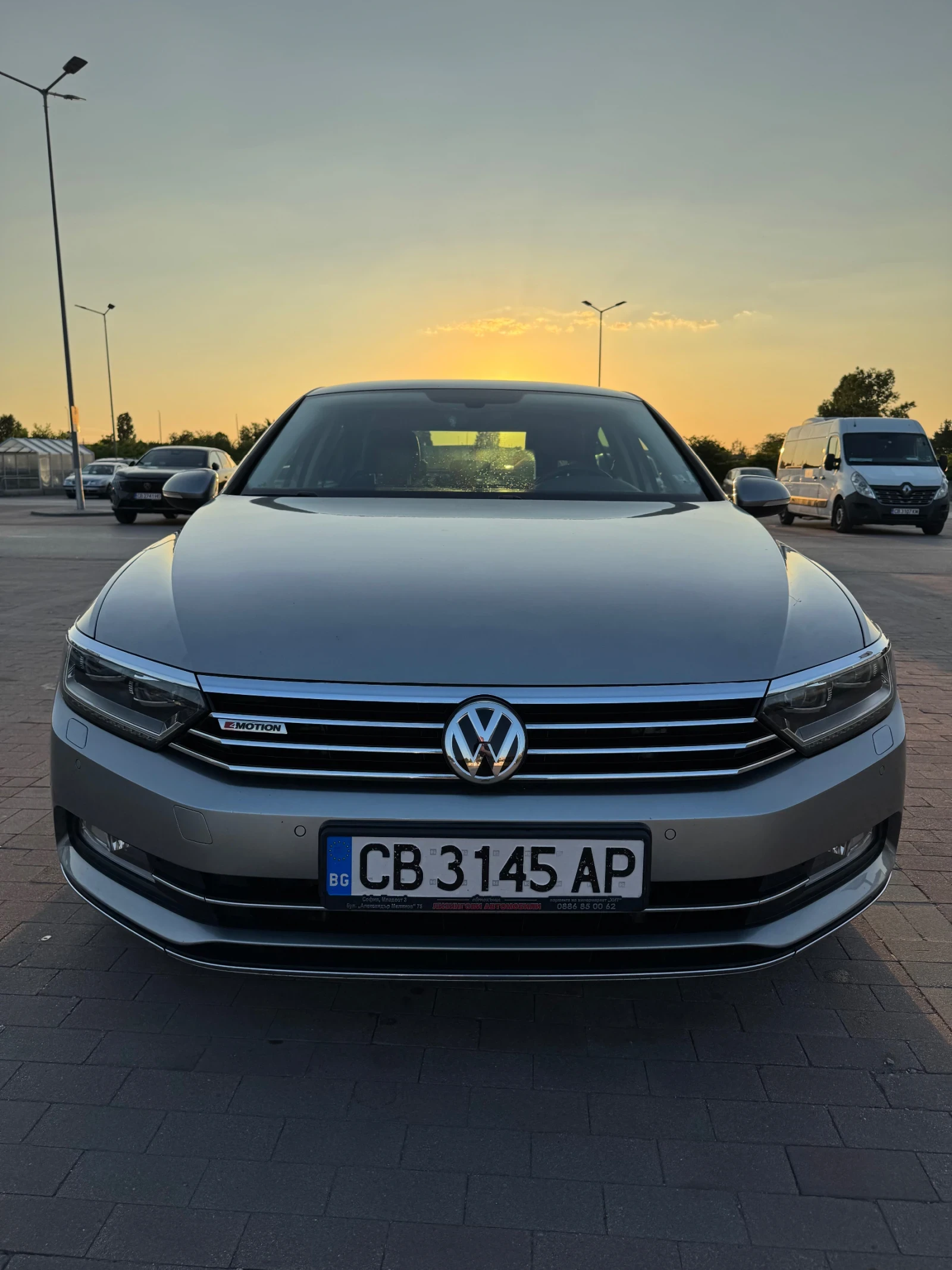 VW Passat BiTDI 4Motion DSG Highline Digital cockpit, снимка 7 - Автомобили и джипове - 56257542