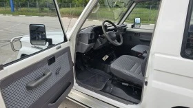 Toyota Land cruiser 2.4 Бензин, снимка 9