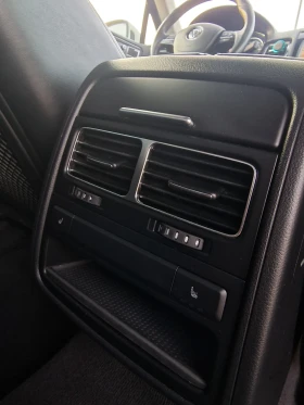 Обява за продажба на VW Touareg R-Line, обдухване, печка, дистроник, ФУЛ МАКС ~34 990 лв. - изображение 10