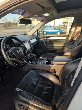 Обява за продажба на VW Touareg R-Line, обдухване, печка, дистроник, ФУЛ МАКС ~34 990 лв. - изображение 9