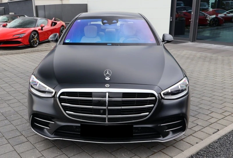 Mercedes-Benz S 580 *DESIGNO*MANUFAKTUR*AMG-LINE*4M*LONG*HEAD-UP*, снимка 2 - Автомобили и джипове - 45095316