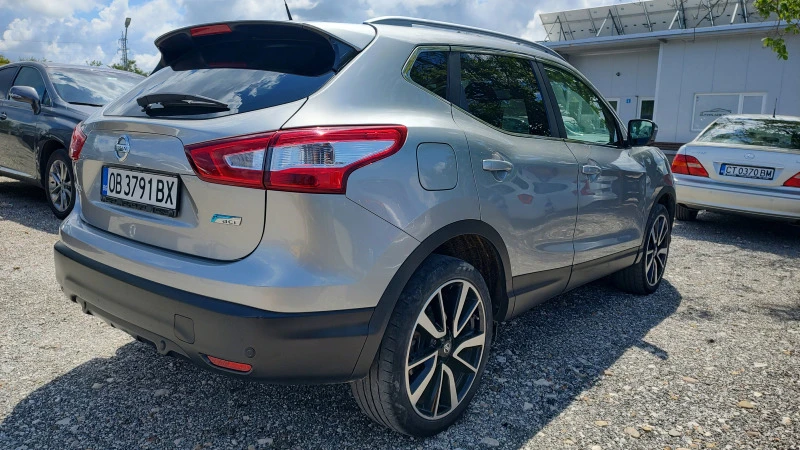 Nissan Qashqai 1.6DCI/360Camera/Panorama/Keyless , снимка 5 - Автомобили и джипове - 45964701