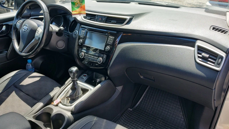 Nissan Qashqai 1.6DCI/360Camera/Panorama/Keyless , снимка 9 - Автомобили и джипове - 45964701