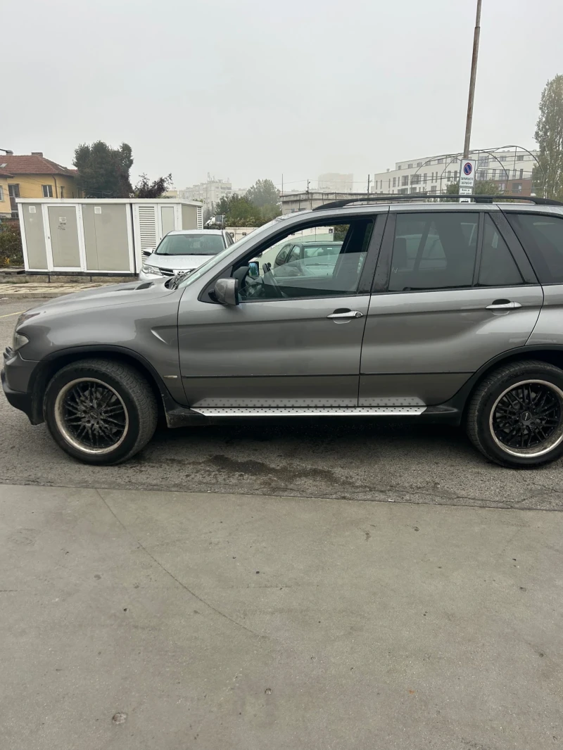 BMW X5 Топ състояние спешно, снимка 3 - Автомобили и джипове - 47678917