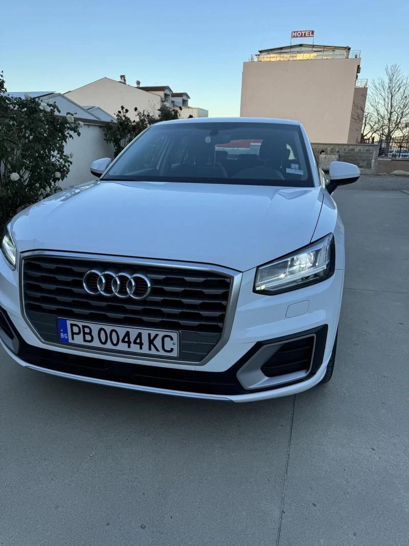 Audi Q2 S-line S tronic 1-Ви собственик, снимка 4 - Автомобили и джипове - 48538038