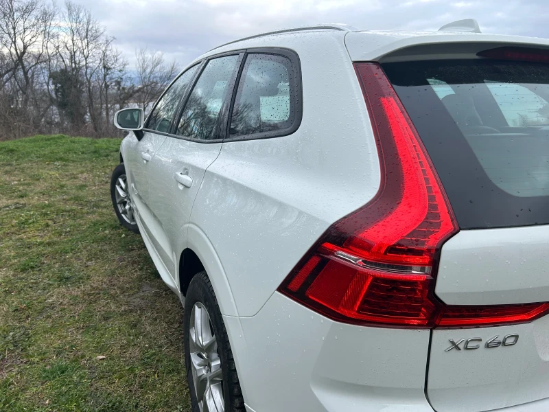 Volvo XC60 12.2018 D4, снимка 8 - Автомобили и джипове - 48545065