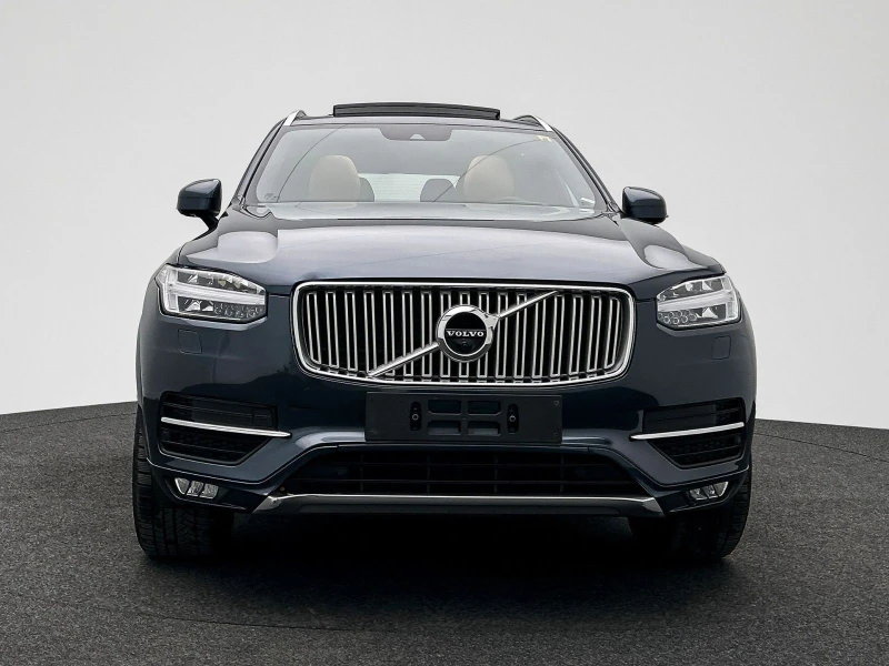 Volvo Xc90 Inscription* AWD* 360* Обдухване* Панорама* 7месте, снимка 2 - Автомобили и джипове - 49271824