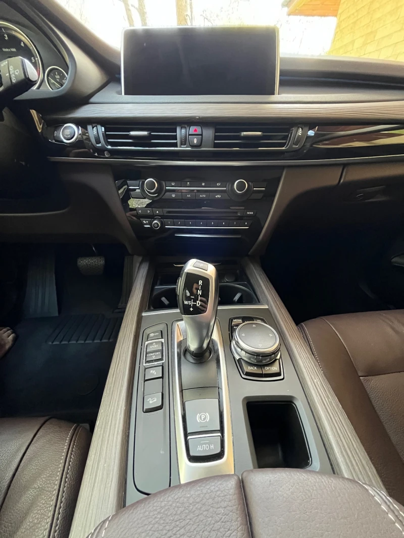 BMW X5 F15 xDrive30d, снимка 8 - Автомобили и джипове - 52444591