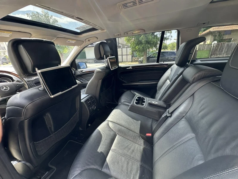 Mercedes-Benz GL 550, снимка 5 - Автомобили и джипове - 52192106