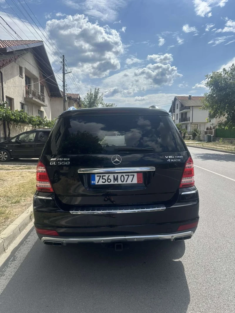 Mercedes-Benz GL 550, снимка 4 - Автомобили и джипове - 52192106