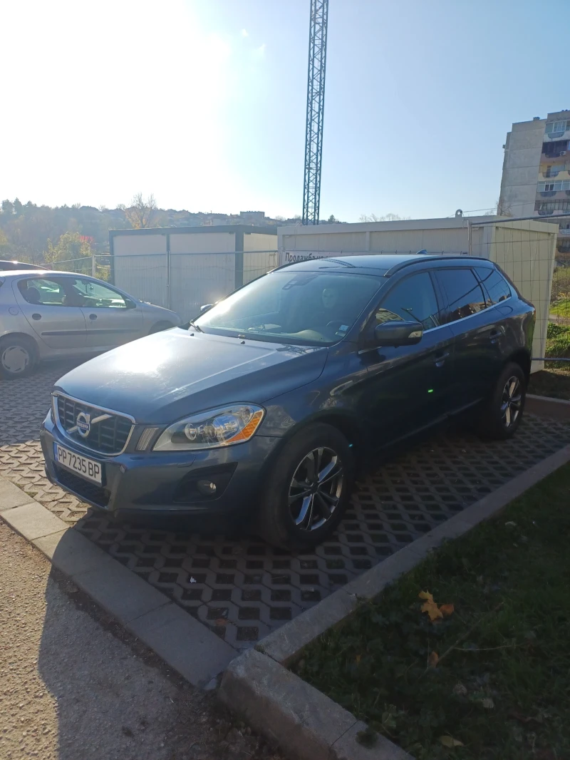 Volvo XC60, снимка 2 - Автомобили и джипове - 52505798