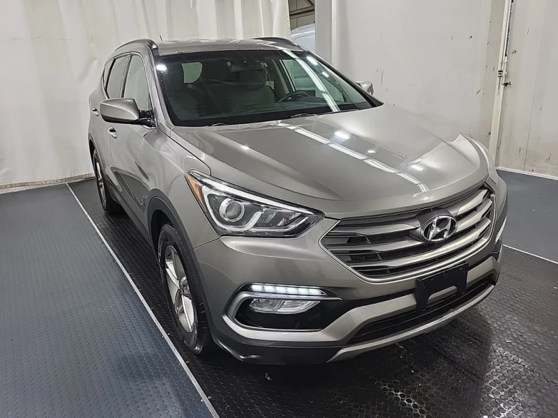 Hyundai Santa fe 2018 2.4L AWD * CARFAX * БЕЗ ПЪРВОНАЧАЛНА ВНОСКА, снимка 3 - Автомобили и джипове - 52691529