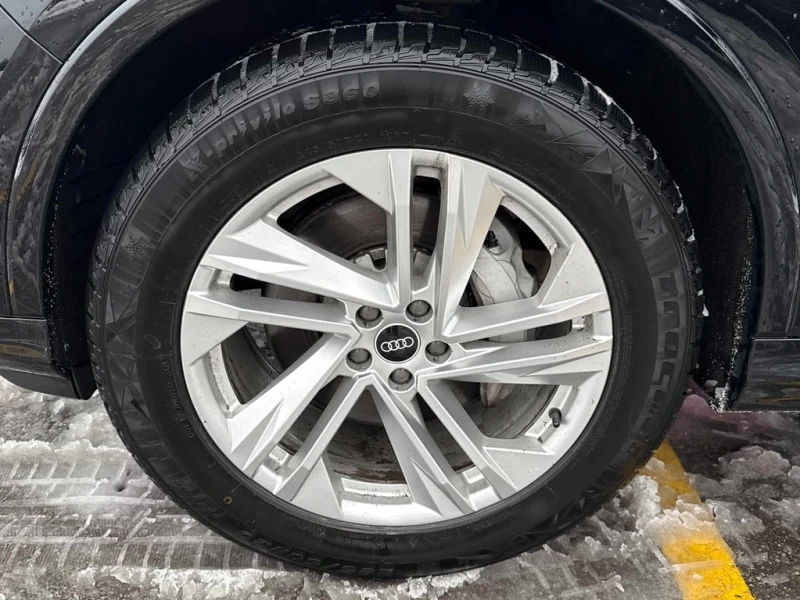 Audi Q7 55 TFSI quattro * CARFAX * БЕЗ ПЪРВОНАЧА, снимка 11 - Автомобили и джипове - 53027027