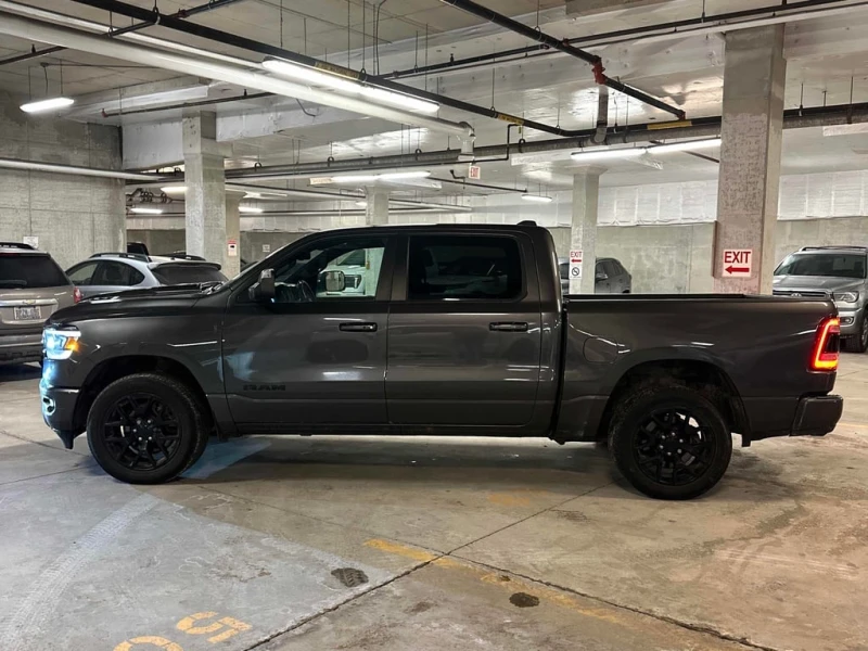 Dodge RAM 1500 * Sport * CARFAX * БЕЗ ПЪРВОНАЧАЛНА ВНОСКА, снимка 2 - Автомобили и джипове - 53339161