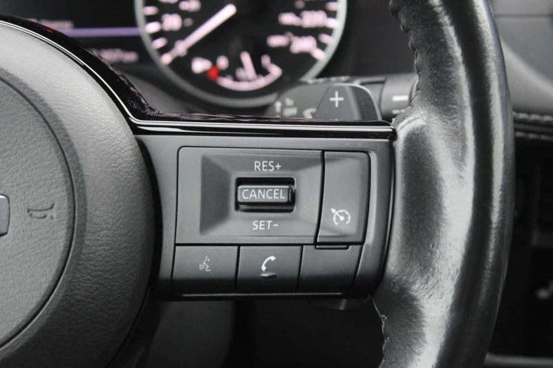 Nissan Rogue S| Heated Seats | Blind Spot , снимка 15 - Автомобили и джипове - 53362385