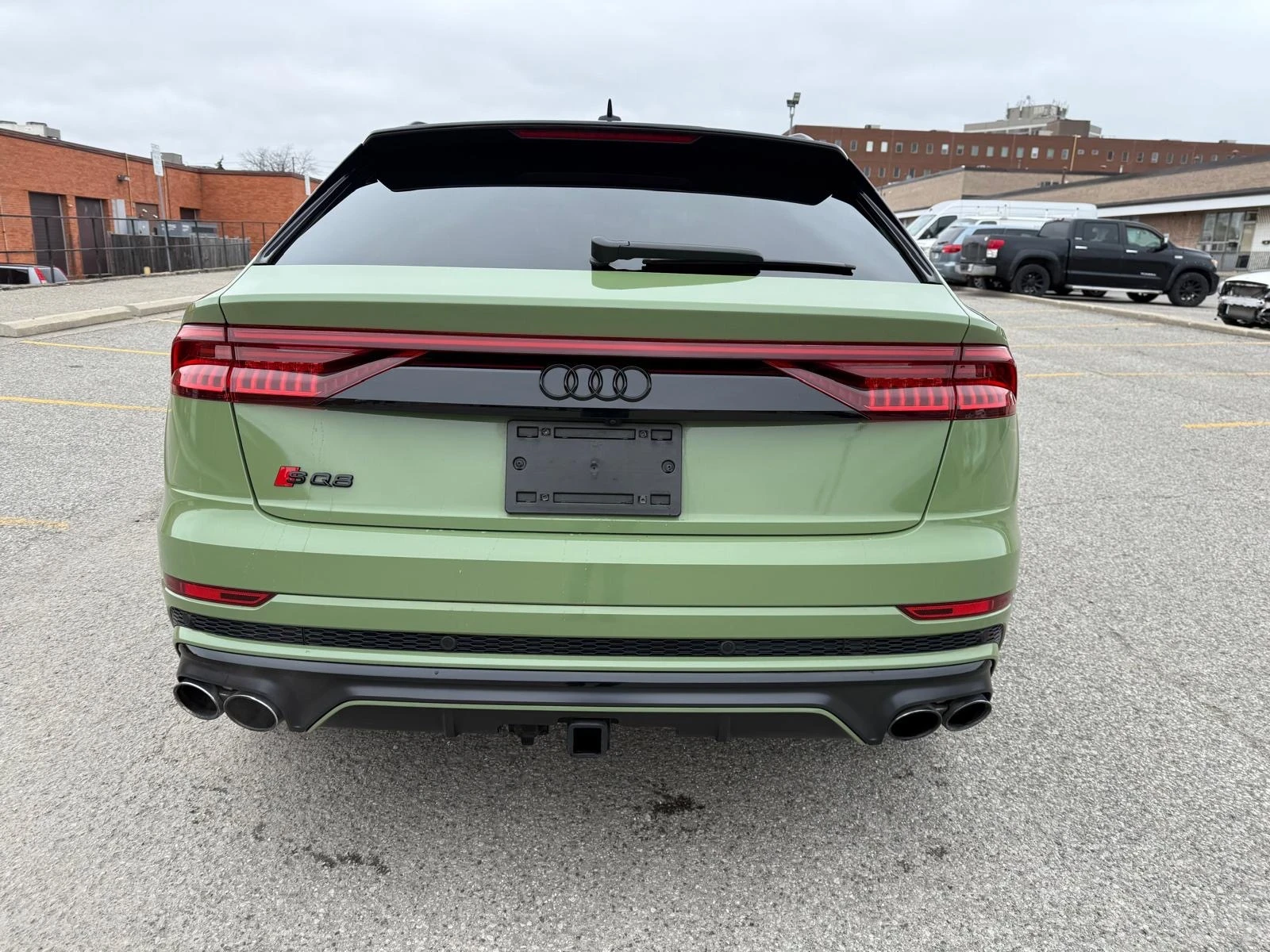 Audi SQ8  - изображение 10