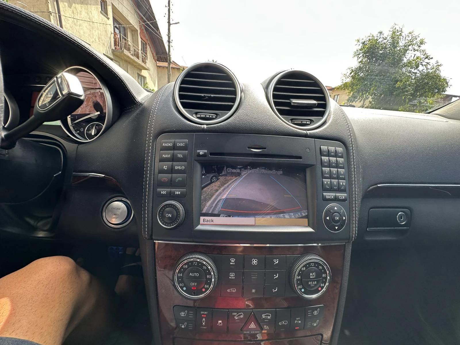 Mercedes-Benz GL 550  - изображение 9