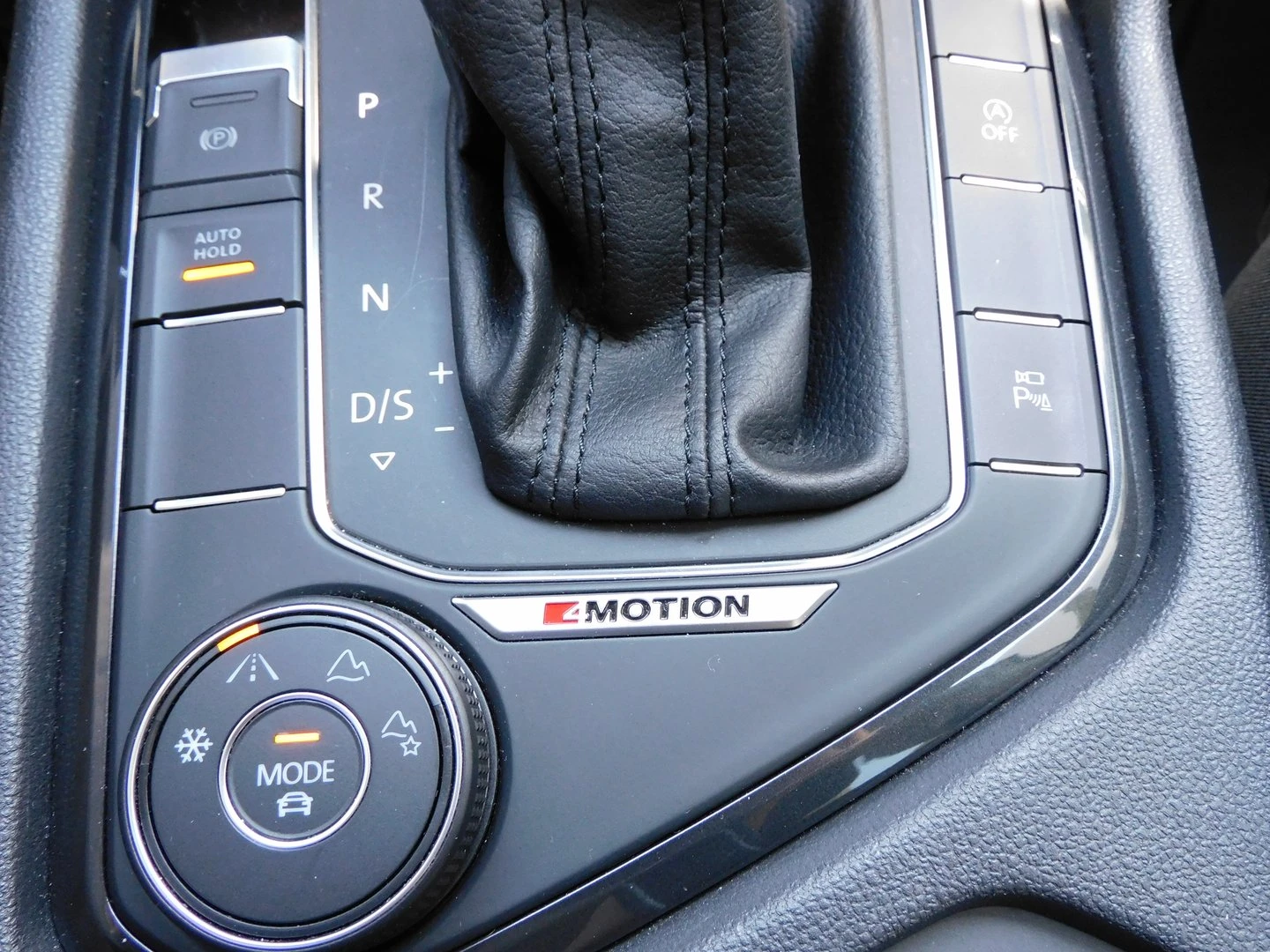 VW Tiguan Highline 2.0TDI 4MOTION BMT | Mobile.bg — изображение 11