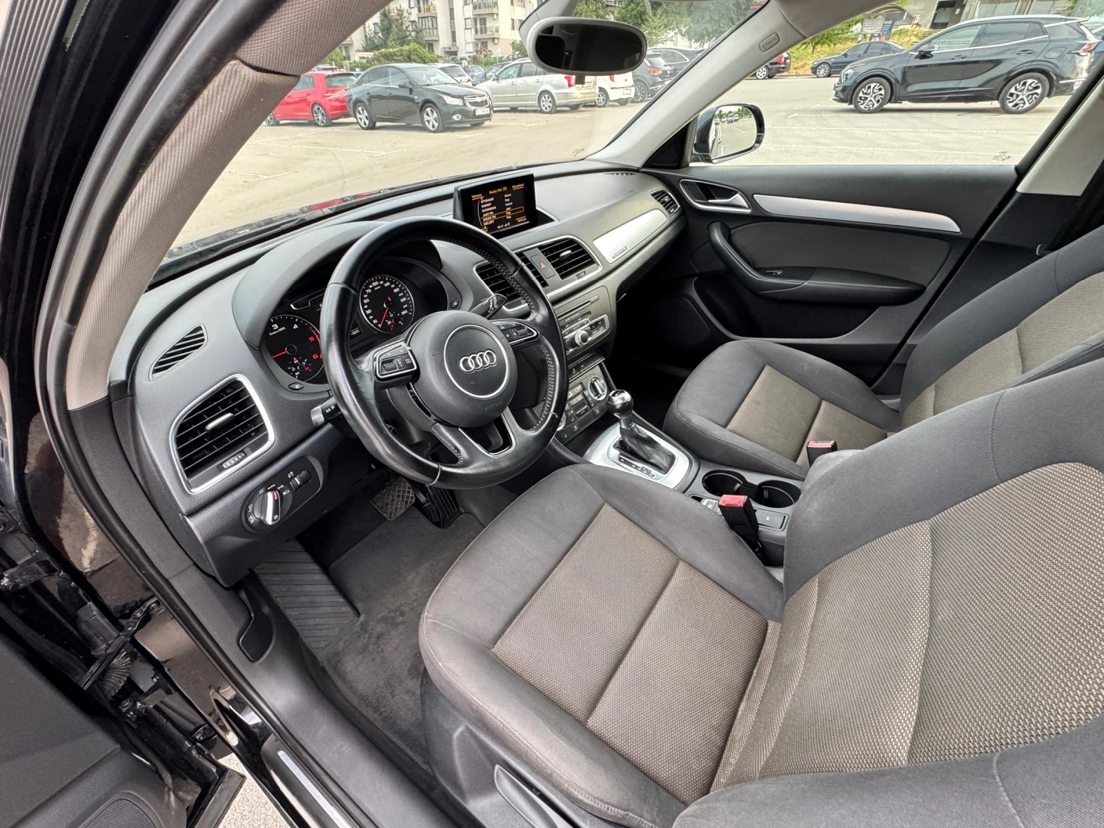 Audi Q3 2.0TDI AUTOMAT  - изображение 10