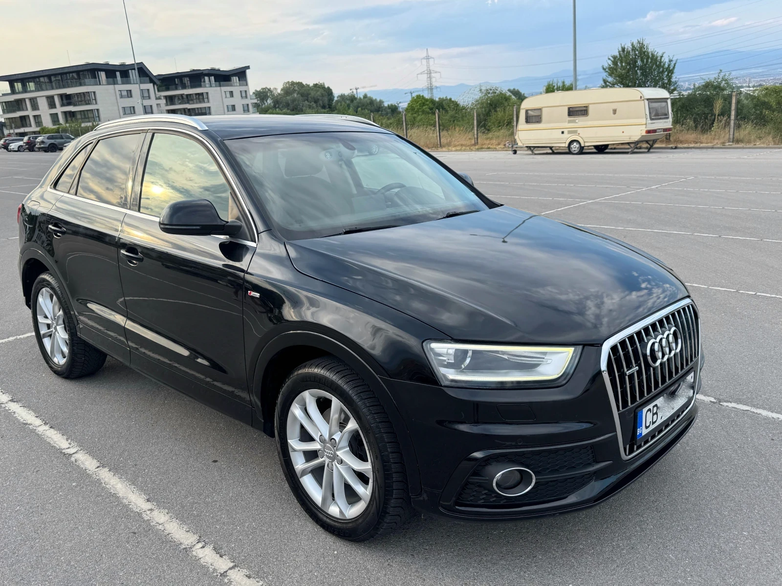 Audi Q3 2.0TDI AUTOMAT  - изображение 9