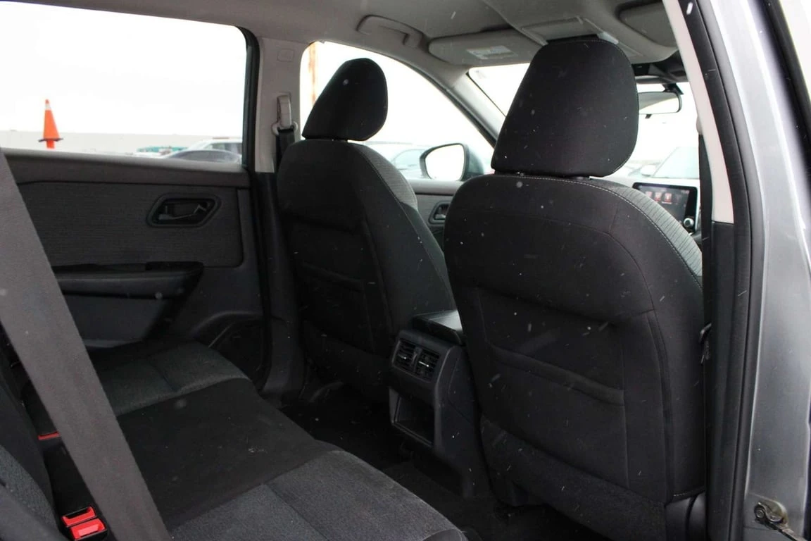 Nissan Rogue S| Heated Seats | Blind Spot  - изображение 10