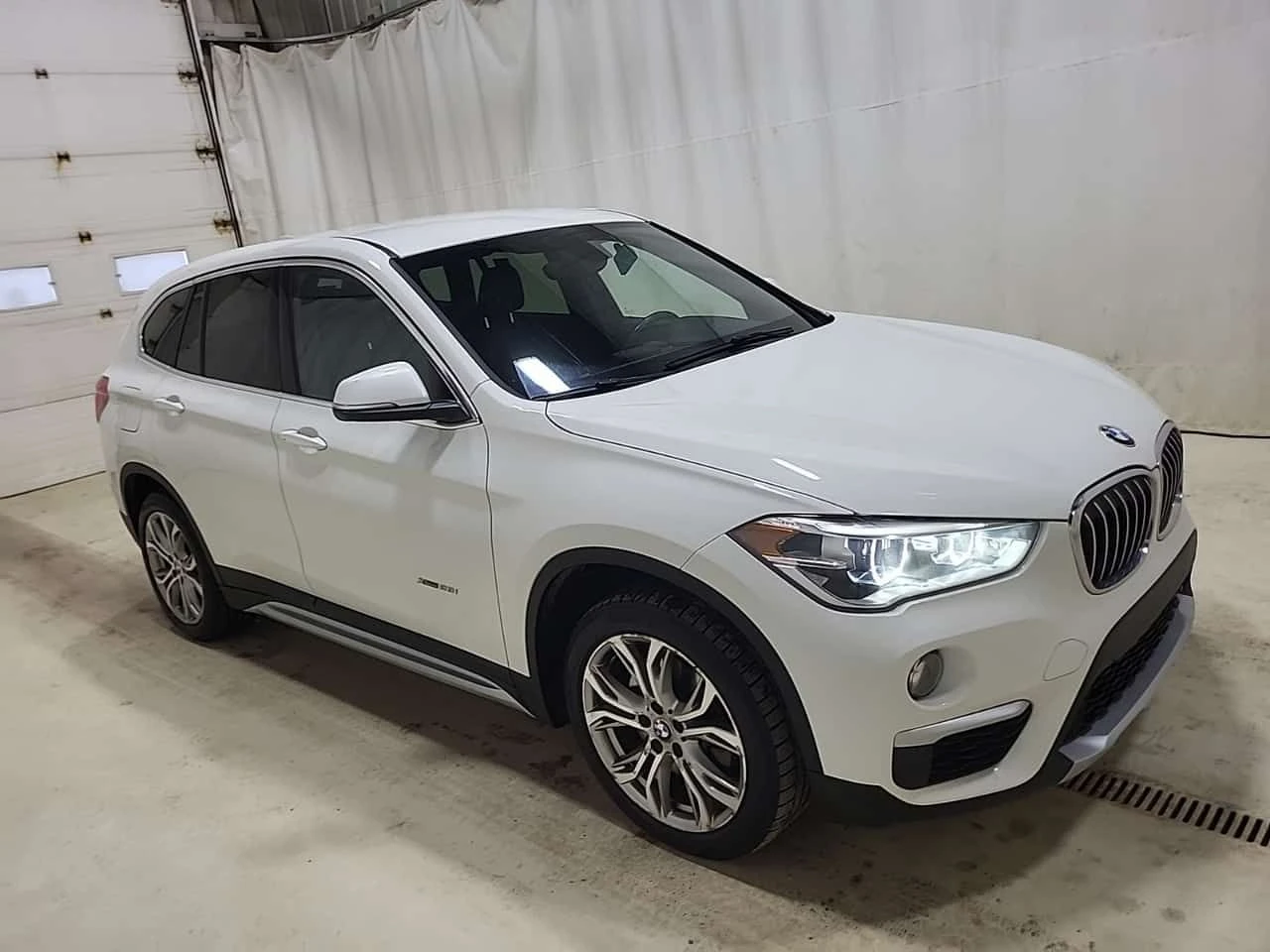 BMW X1 * XDRIVE28I * CARFAX * ПОДГРЕВИ* КАМЕРА - изображение 2