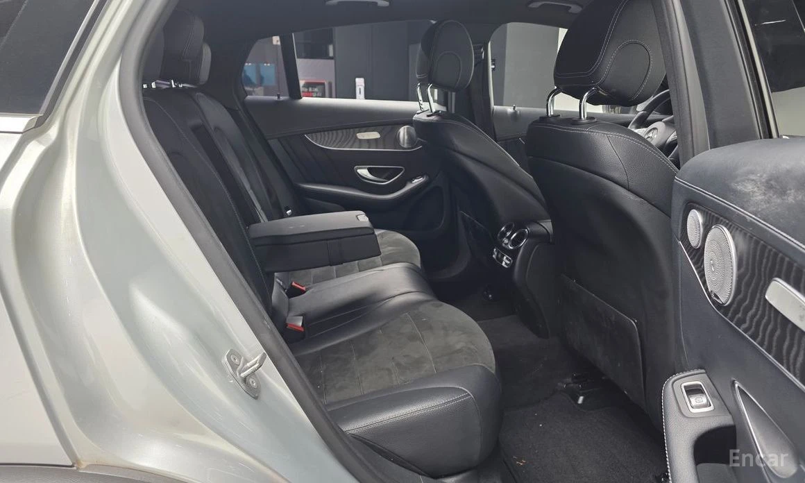 Mercedes-Benz GLC 250, снимка 12 - Автомобили и джипове - 54116835