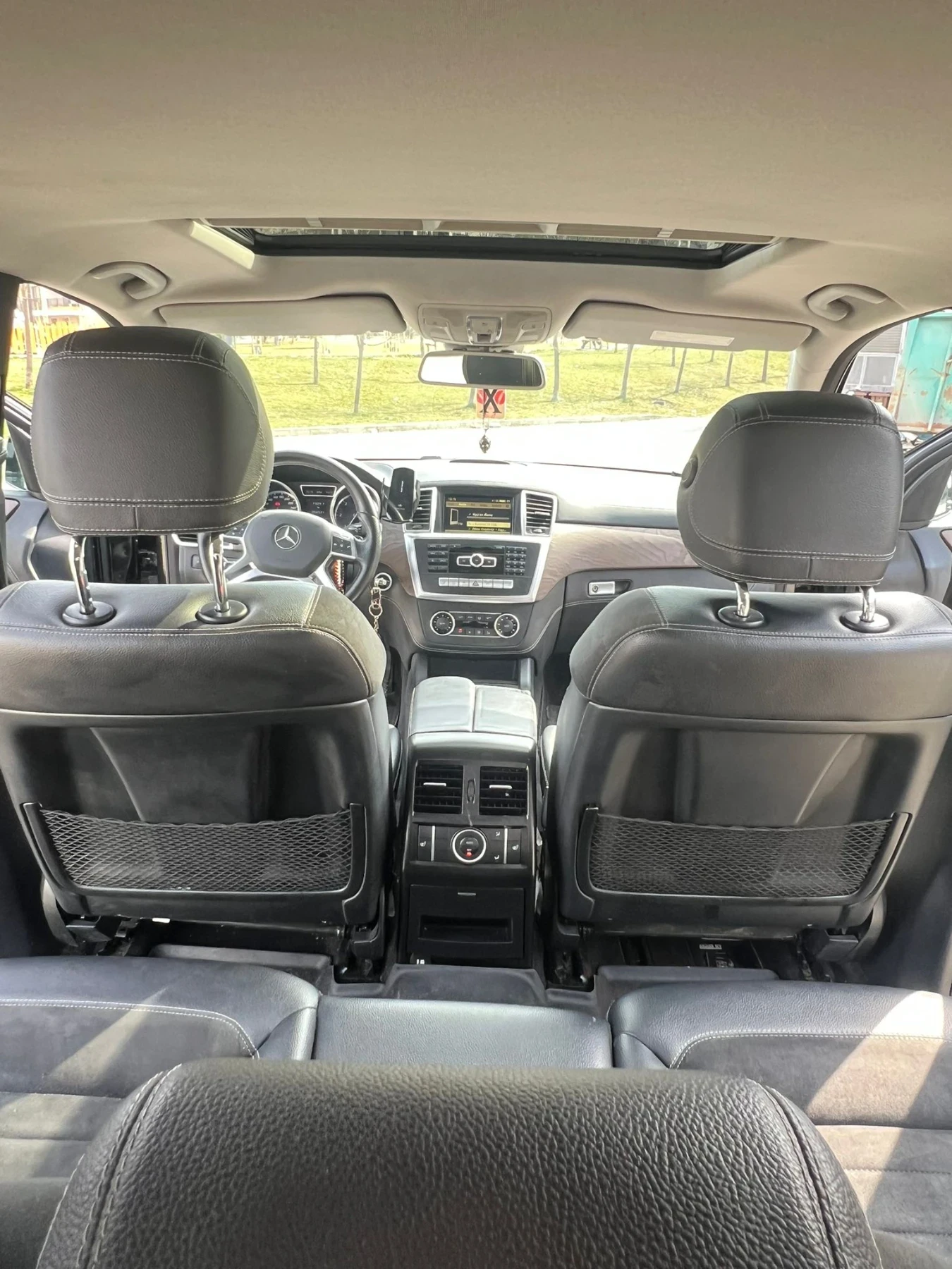 Mercedes-Benz ML 350 Bluetech / Autoparking, снимка 10 - Автомобили и джипове - 54259747