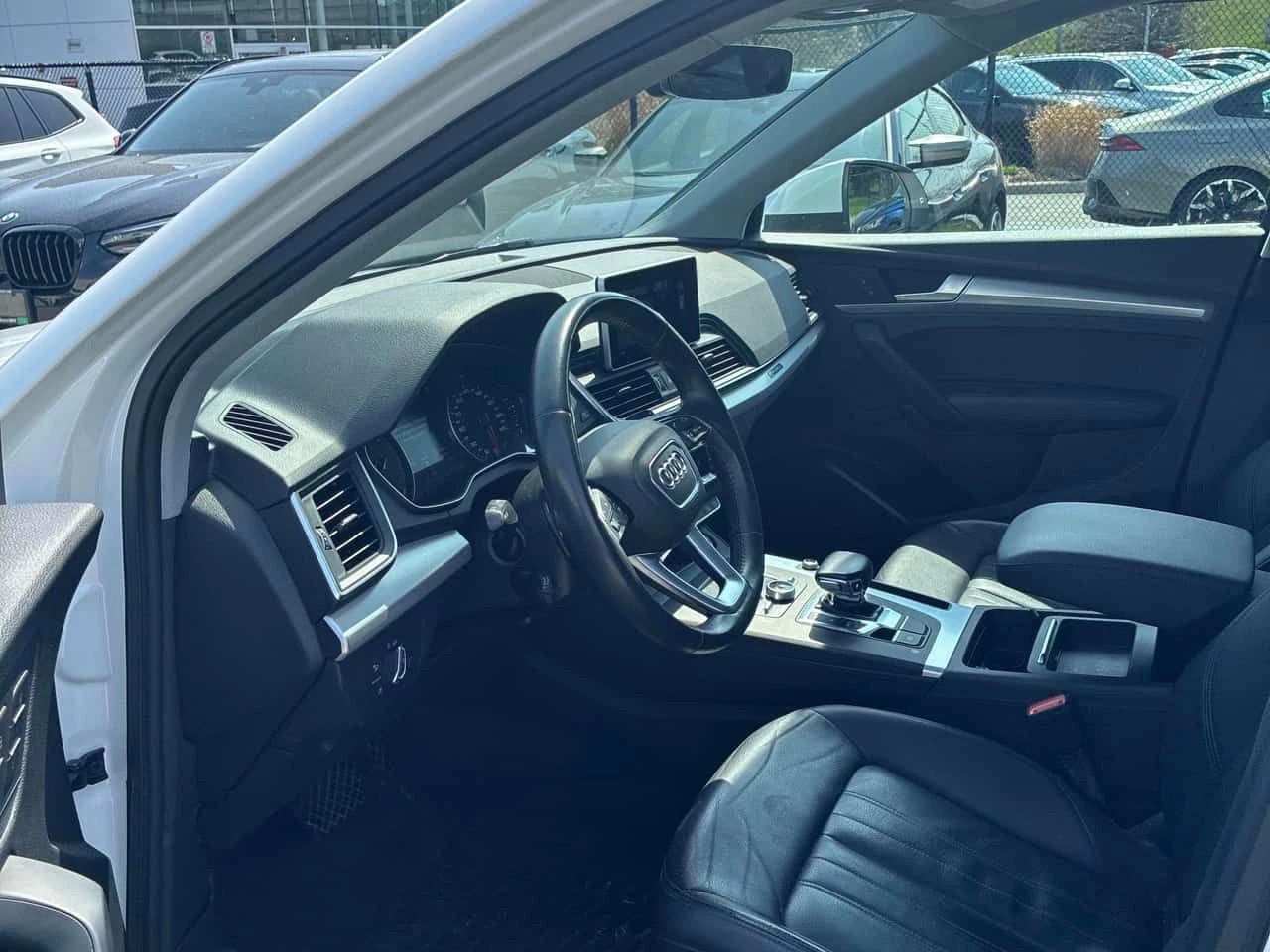 Audi Q5 | Progressiv | ПОДГРЕВ | ПАНОРАМА | CARFAX | , снимка 5 - Автомобили и джипове - 54307083