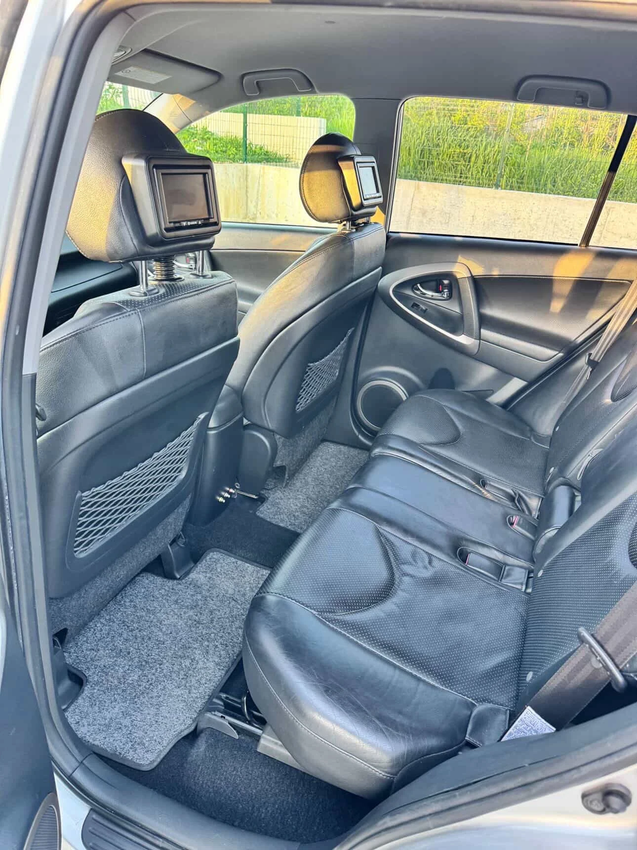 Toyota Rav4 D-CAT  177hp , снимка 12 - Автомобили и джипове - 54347753