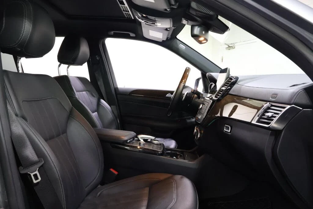Mercedes-Benz GLS * 360* ПАНО* KEYLESS* Camera* ПОДГРЕВ* , снимка 13 - Автомобили и джипове - 55586386