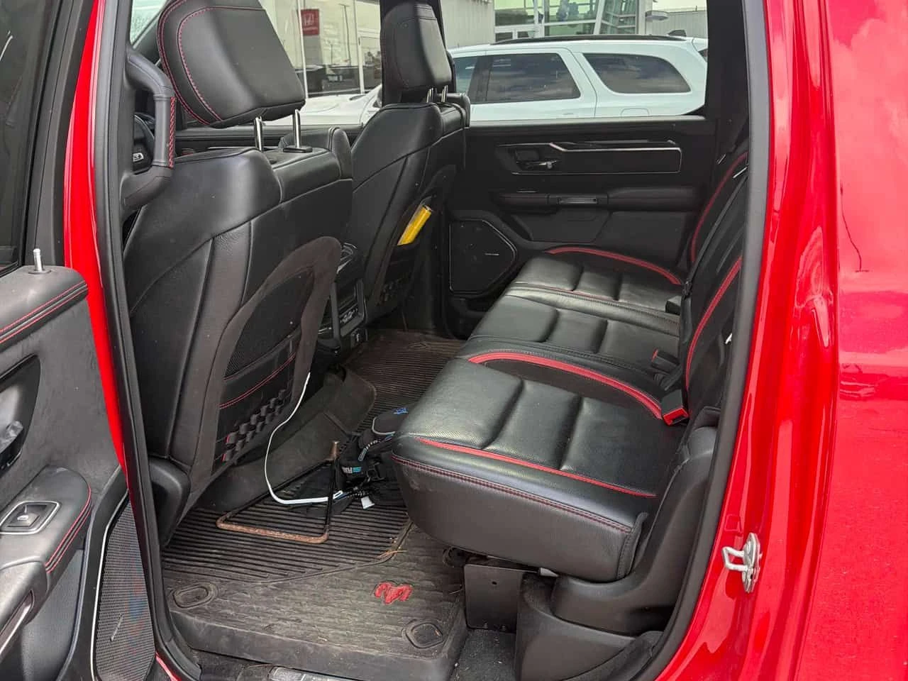Dodge RAM 1500 * TRX * CARFAX * ОПЦИЯ ЗА ФИНАНСИРАНЕ , снимка 15 - Автомобили и джипове - 55641195