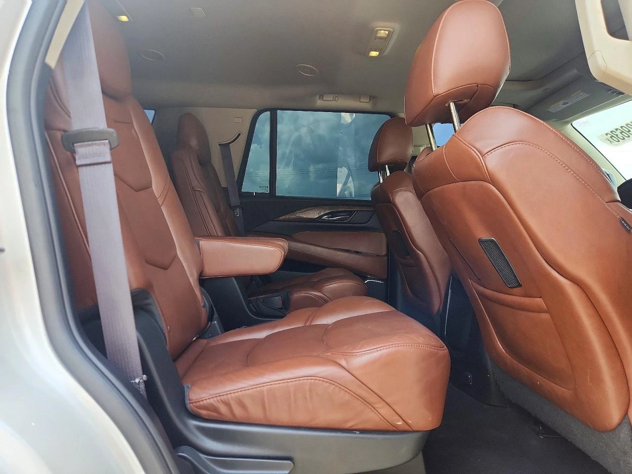Cadillac Escalade | Mobile.bg � ����������� 11