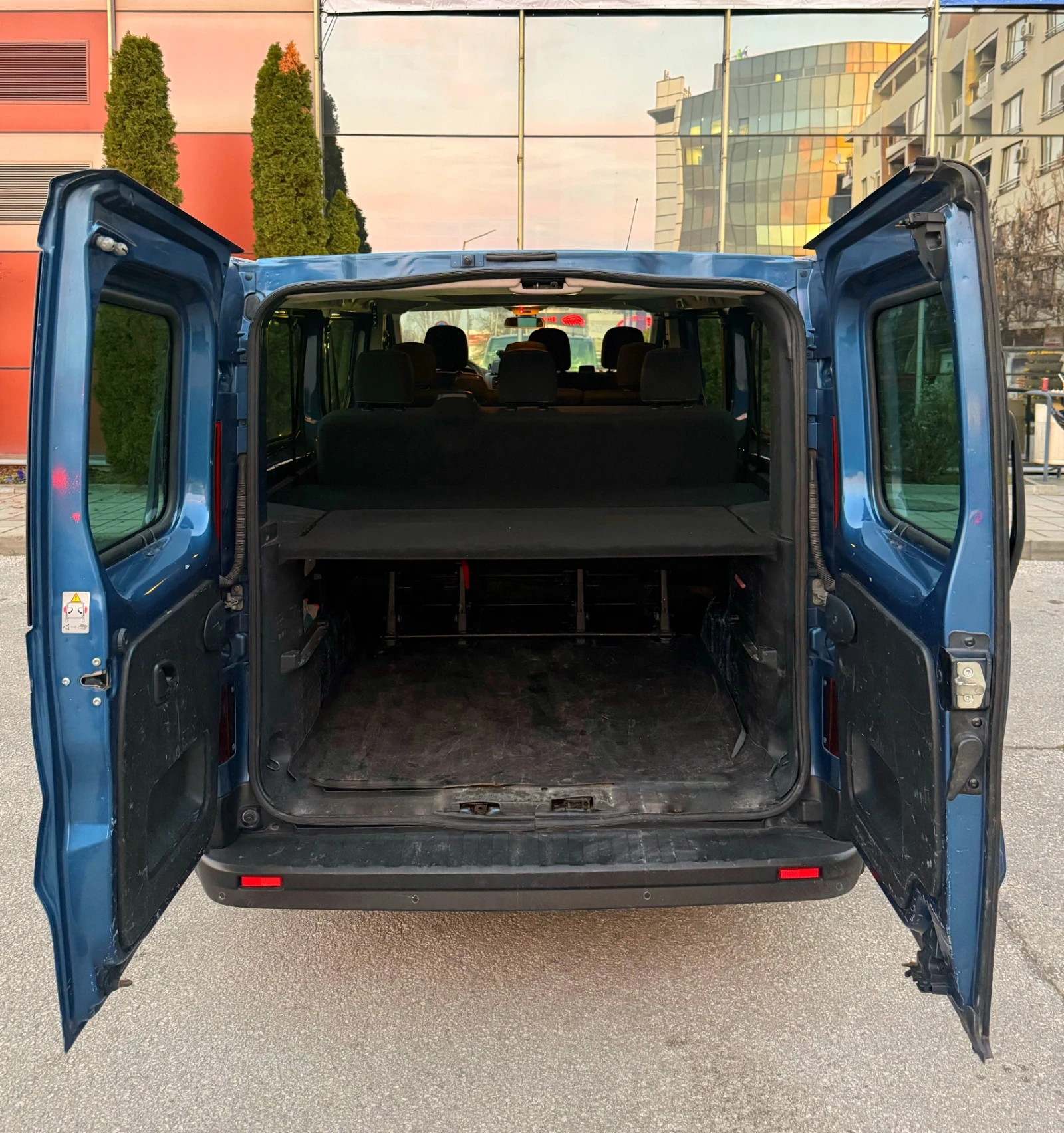 Renault Trafic Renault Trafic 2.0 dCi  - изображение 7